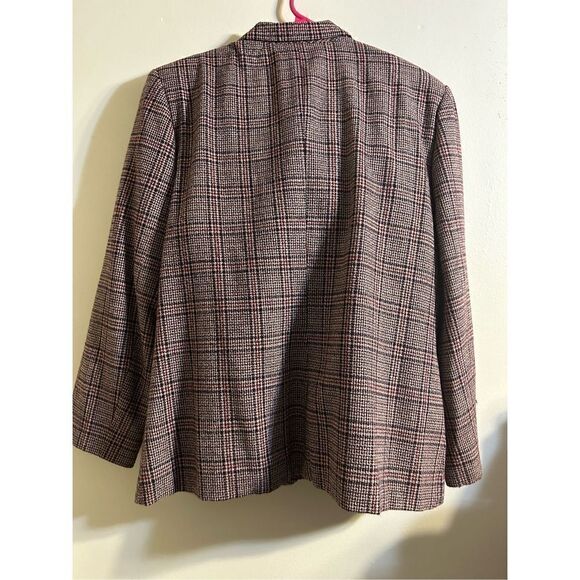 Vintage Liz Claiborne The Villager 2 piece wool blend skirt suit size 14 - Picture 2 of 12